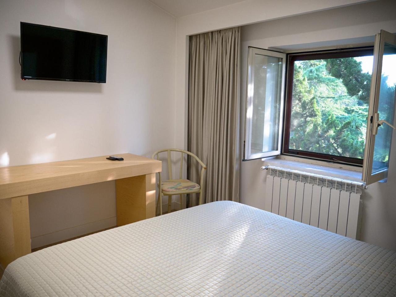 Double Room,1553847580:JPEG