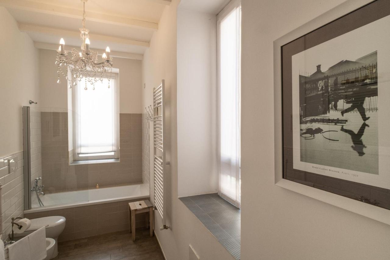 Deluxe Double Room Bath