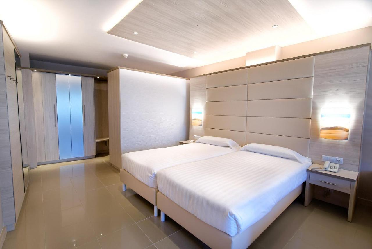 Double Room,720851953:JPEG