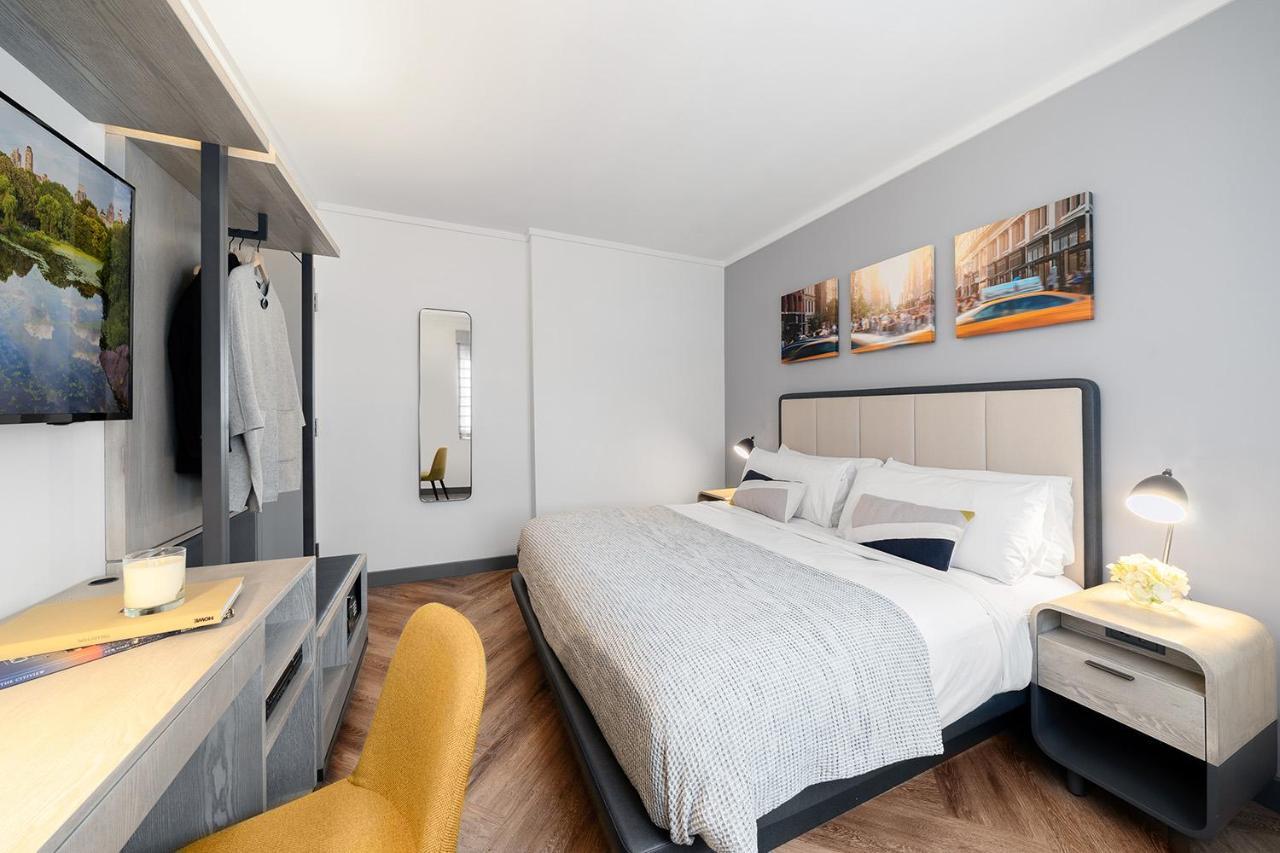 Premier One Bedroom Suite
