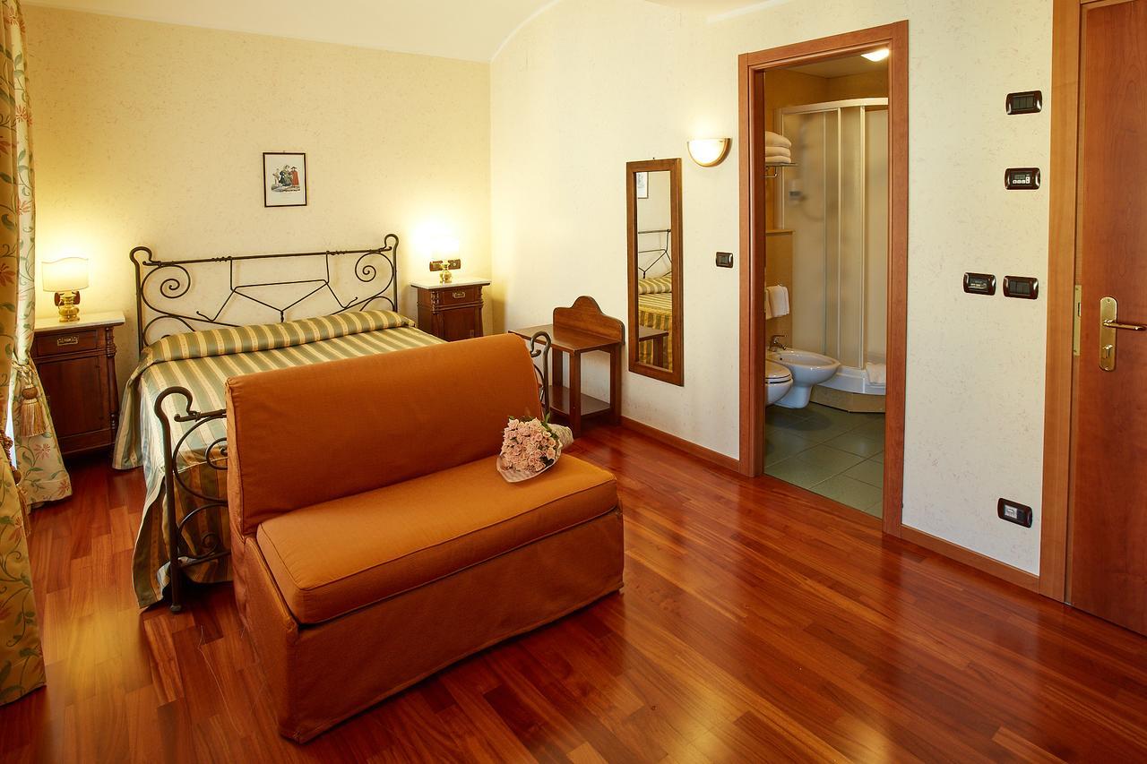 Triple Room,721030951:JPEG