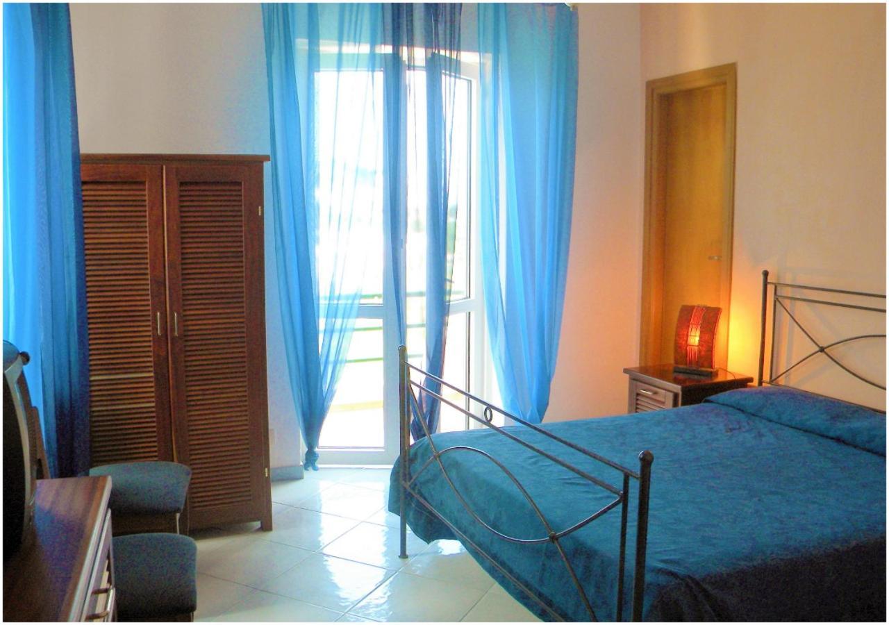 Triple Room with Sea View,721371799:JPEG