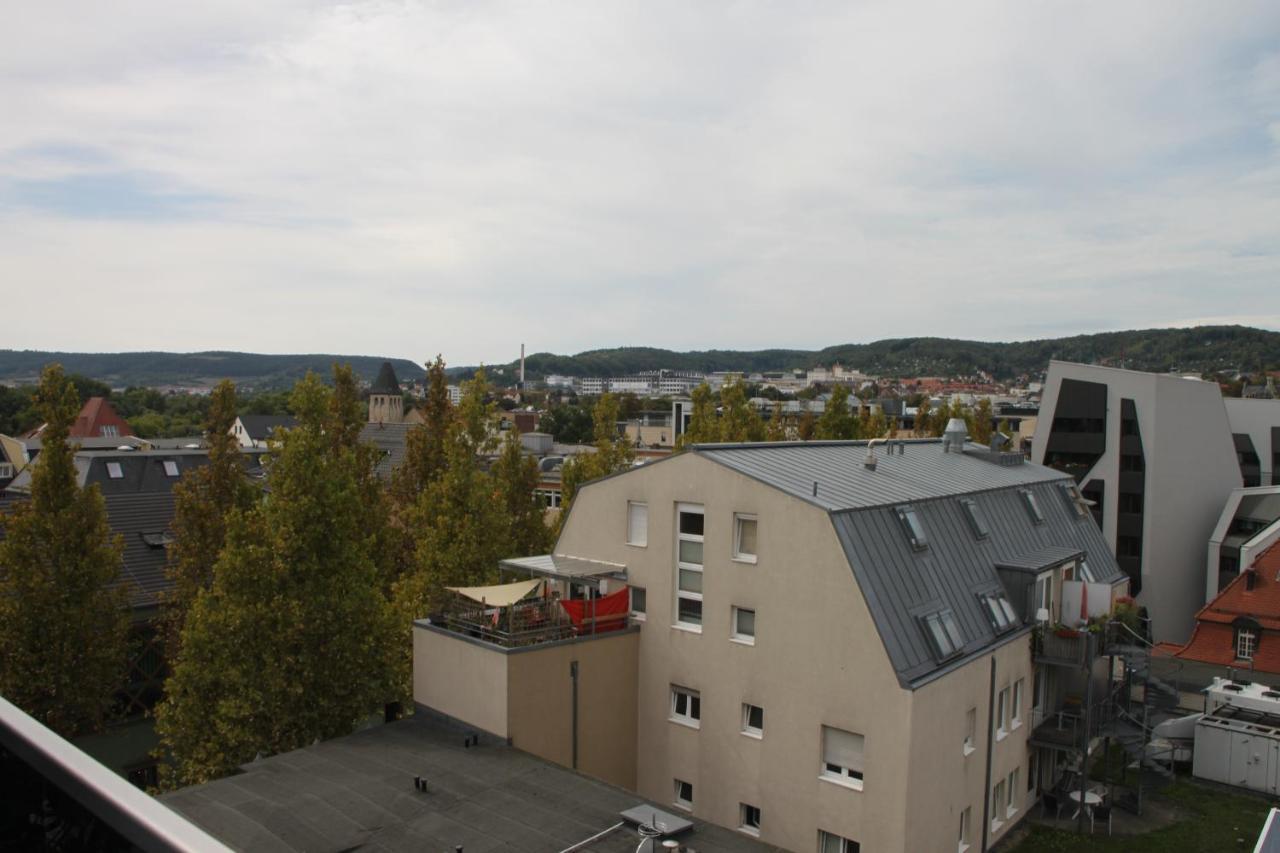 Single Room with Balcony,722441011:JPEG