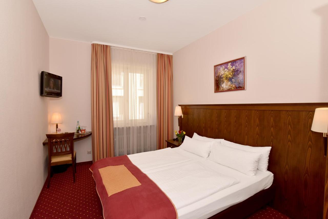 Economy Double or Twin Room