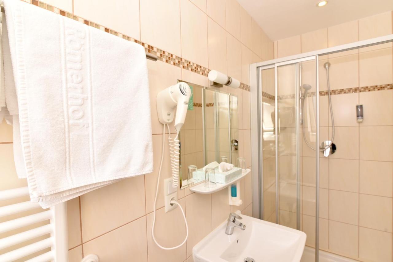 Double Room Air-Conditioning