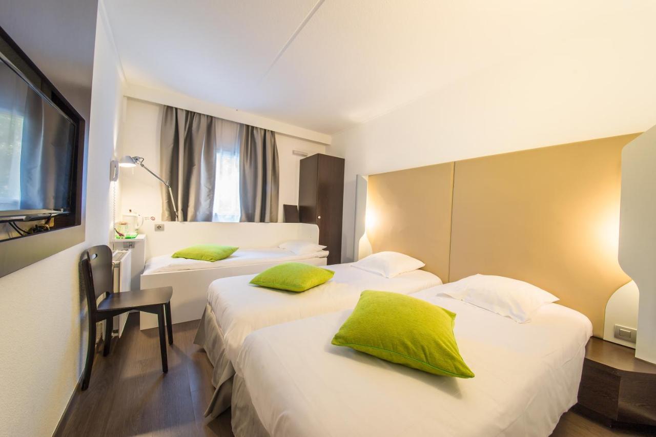 Triple Room,723960394:JPEG