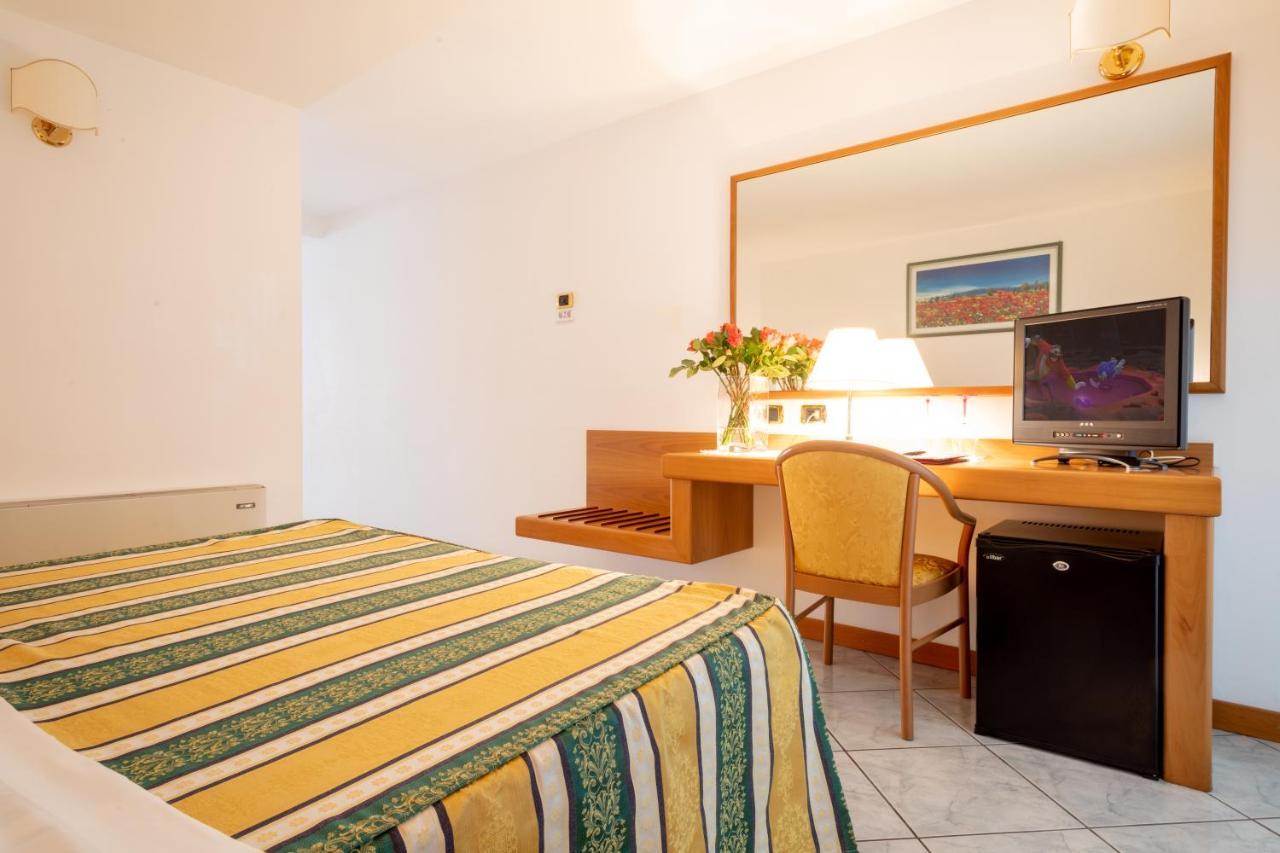 Double Room Garden View Ground Floor