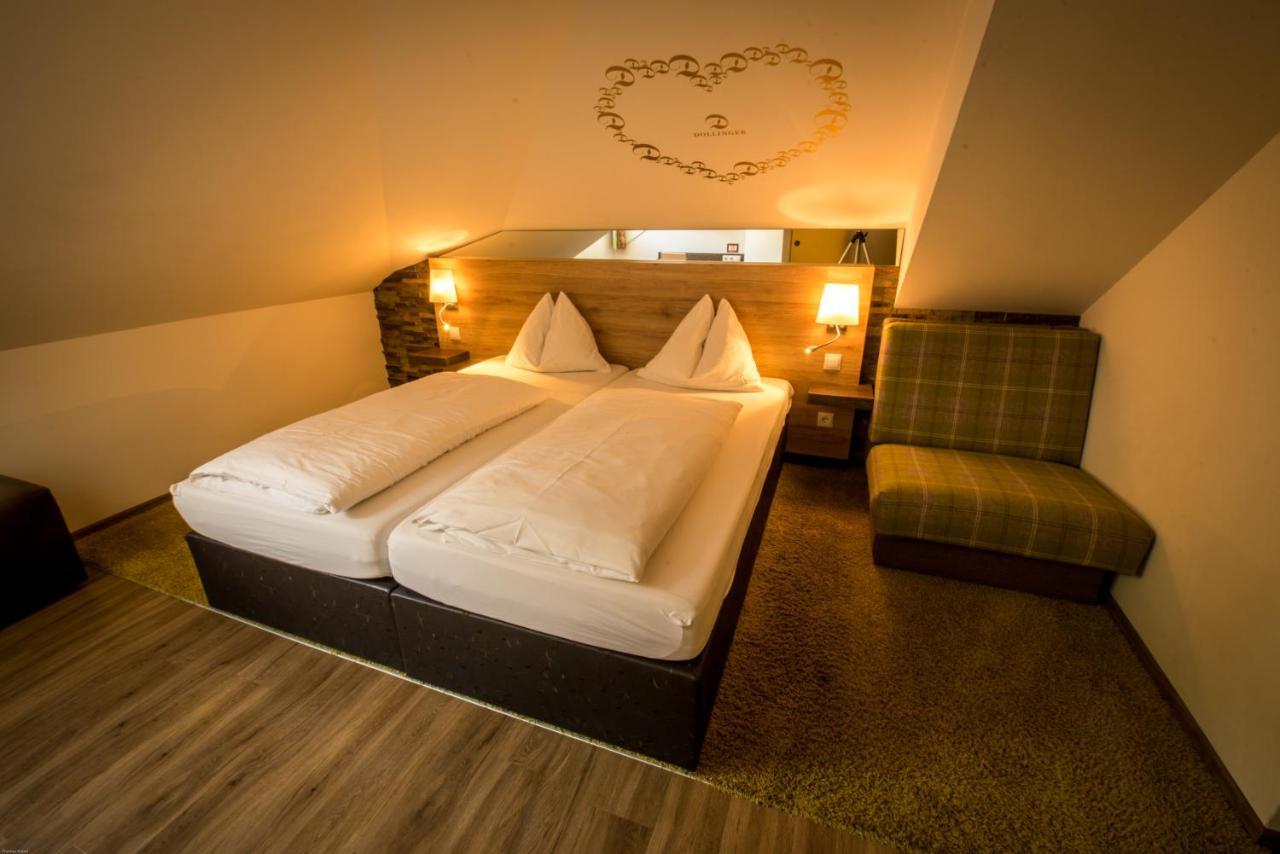 Double Room,1516453297:JPEG