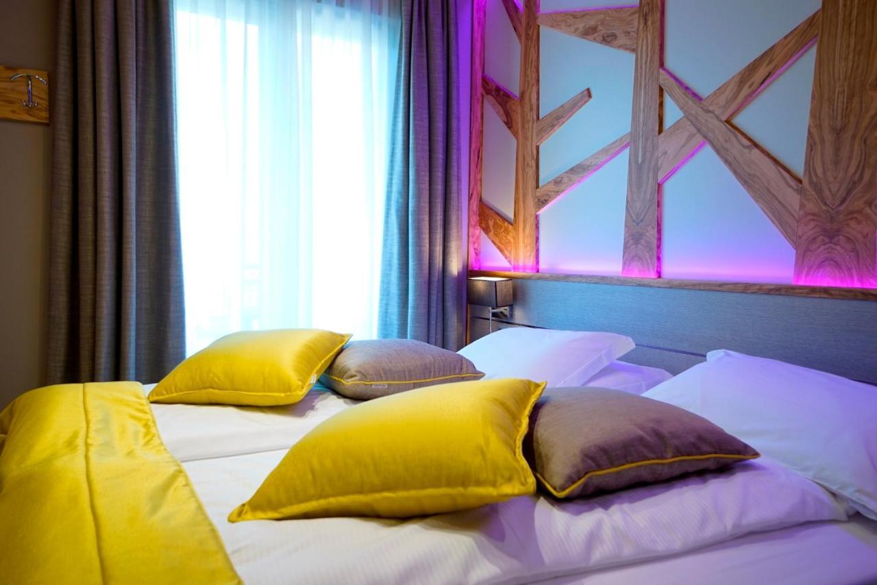 Comfort Double or Twin Room
