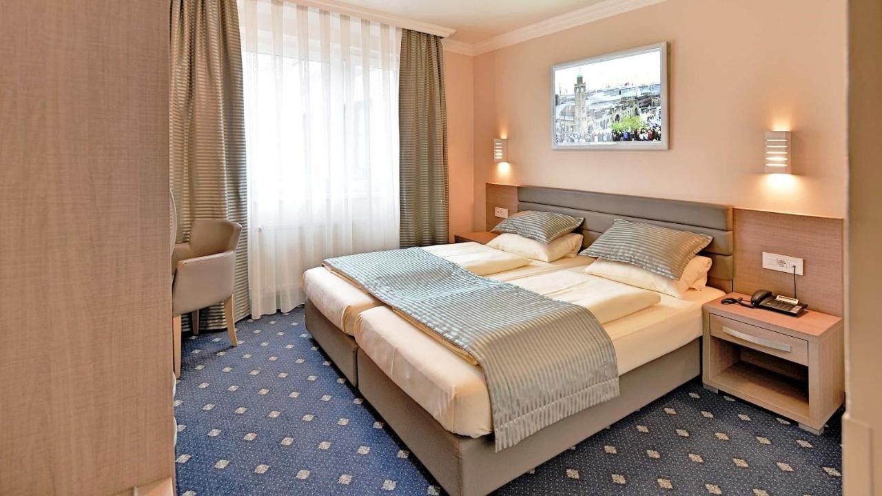 Economy Double Room above Disco,724389214:JPEG