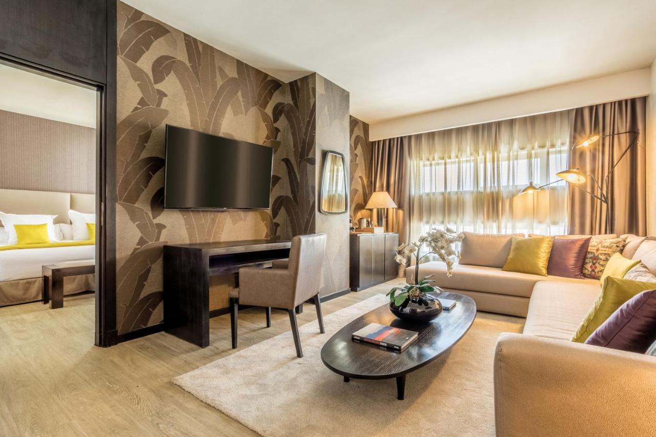 Executive Suite,1211914627:JPEG