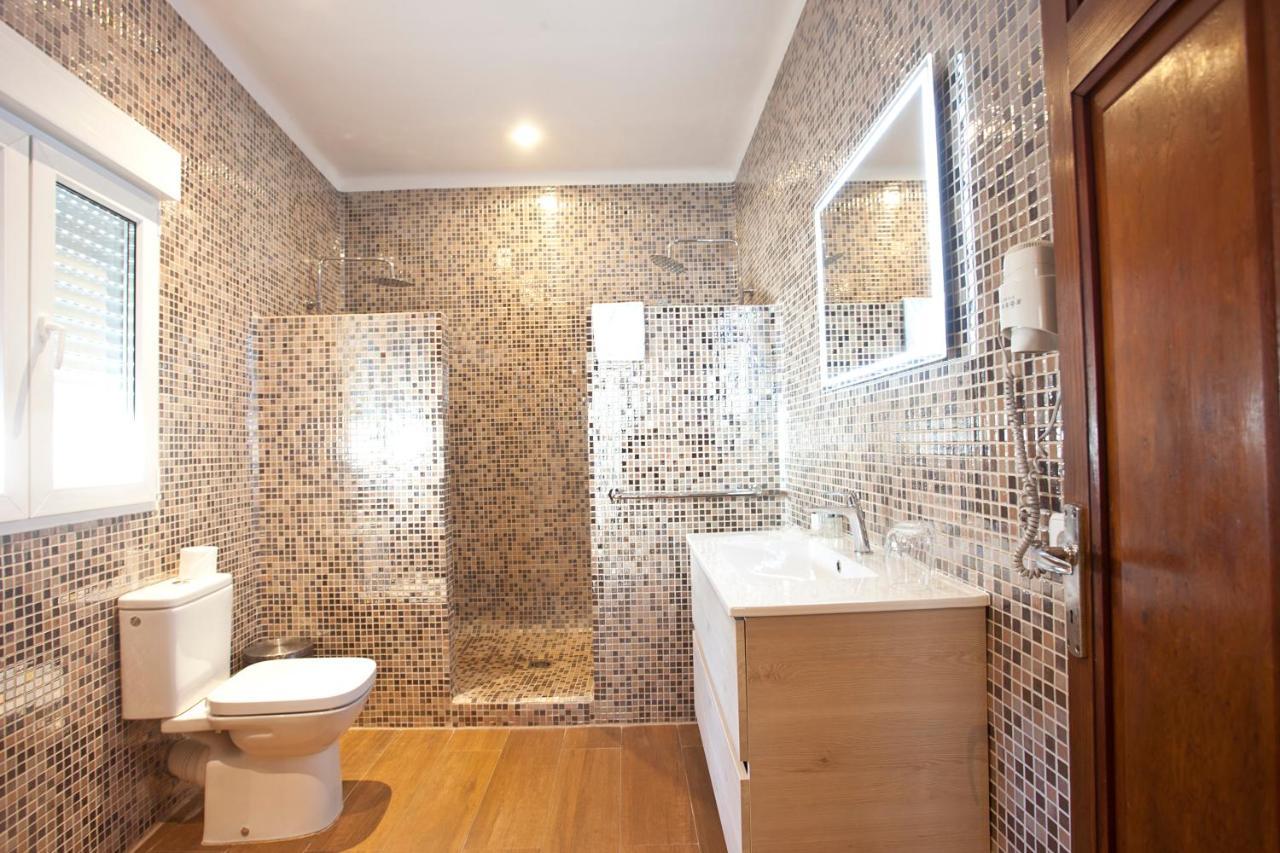 Three-Bedroom Apartment Penthouse