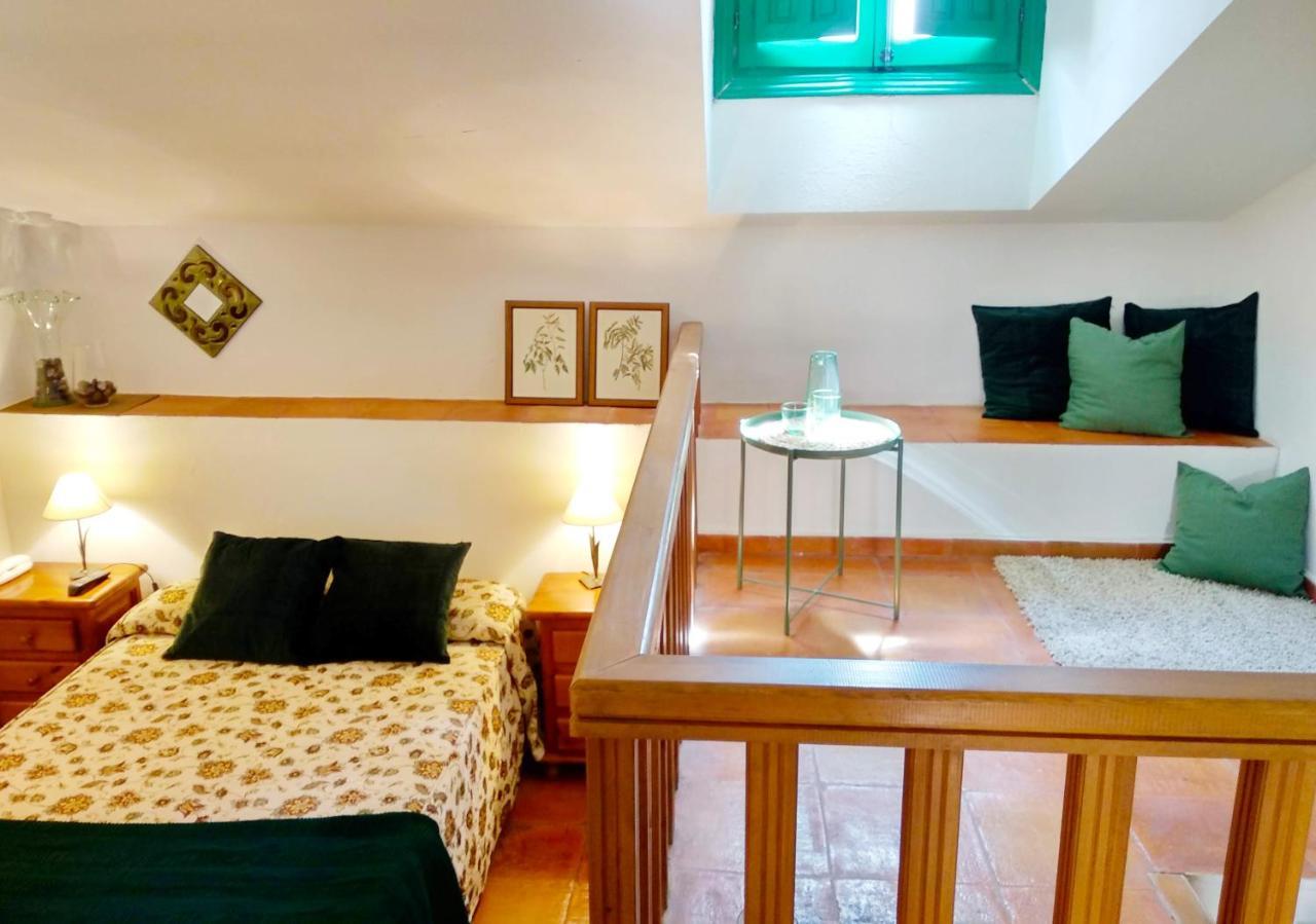 Double or Twin Room,725406895:JPEG