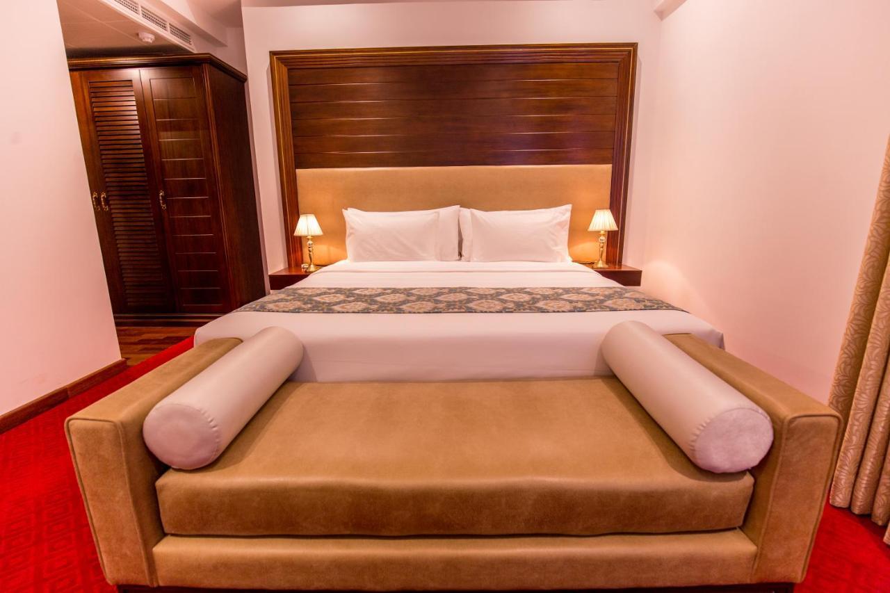 Deluxe Double Room Early check Late Check-out on Availability,726049213:JPEG