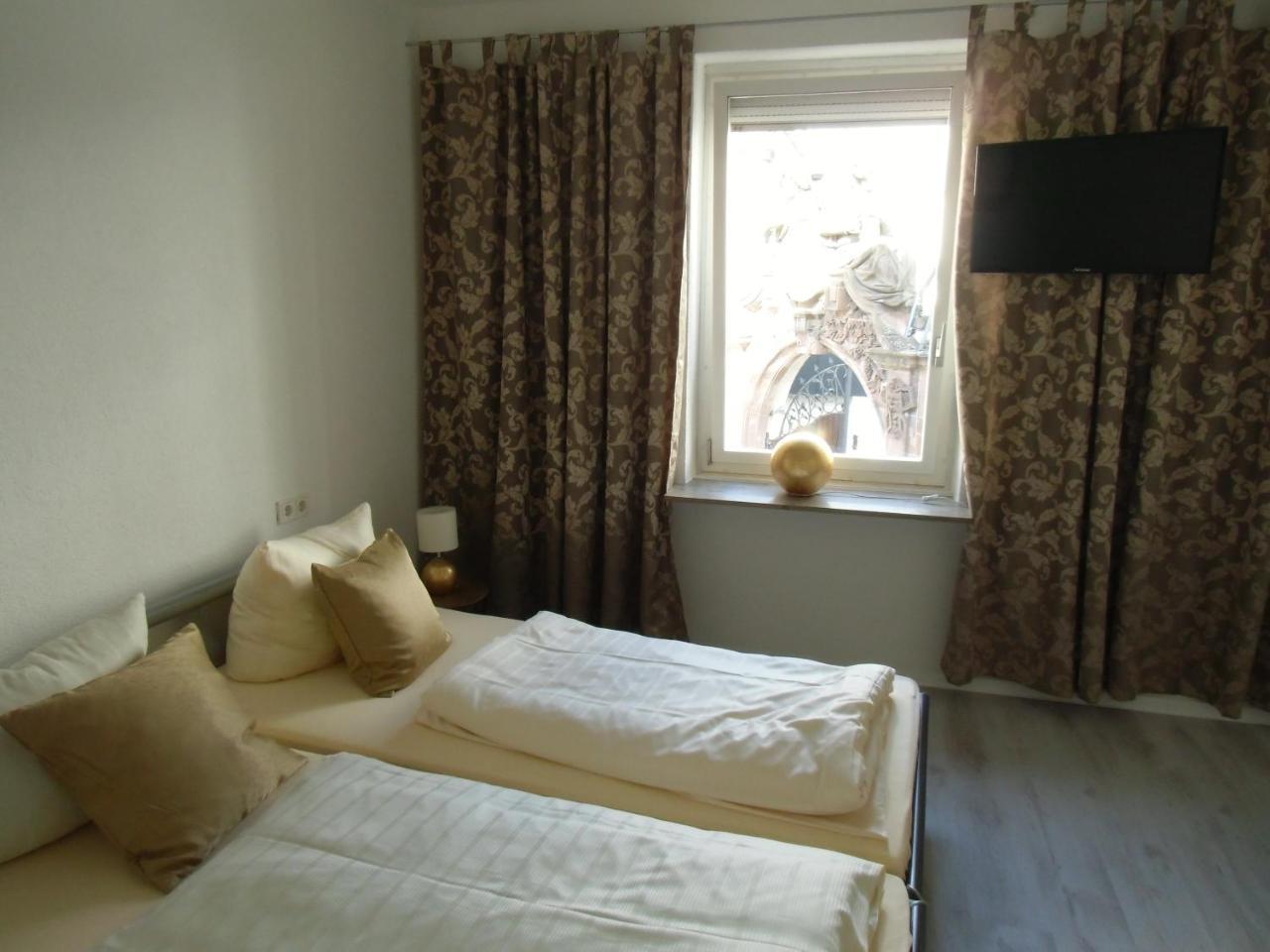 Double Room,933629905:JPEG