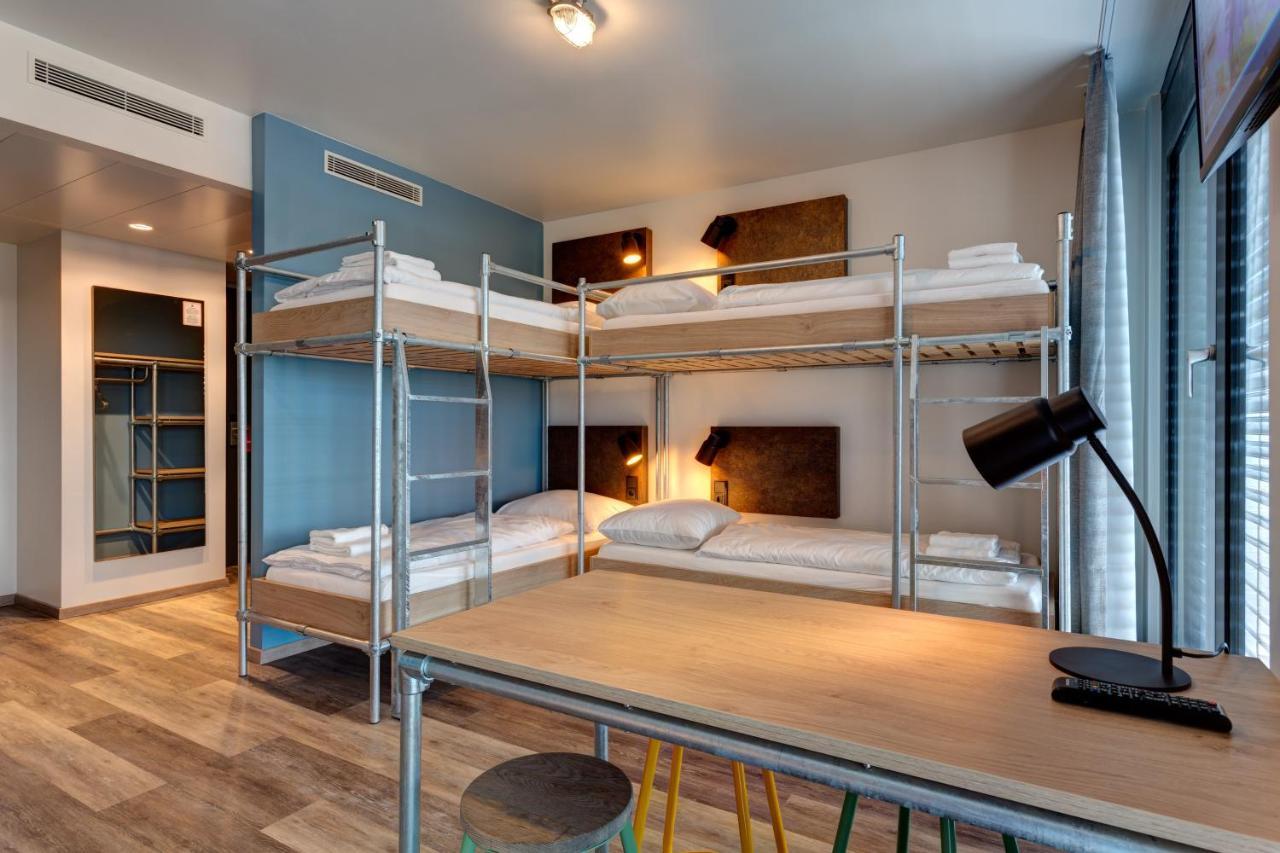 Bed 6-Bed Mixed Dormitory Room