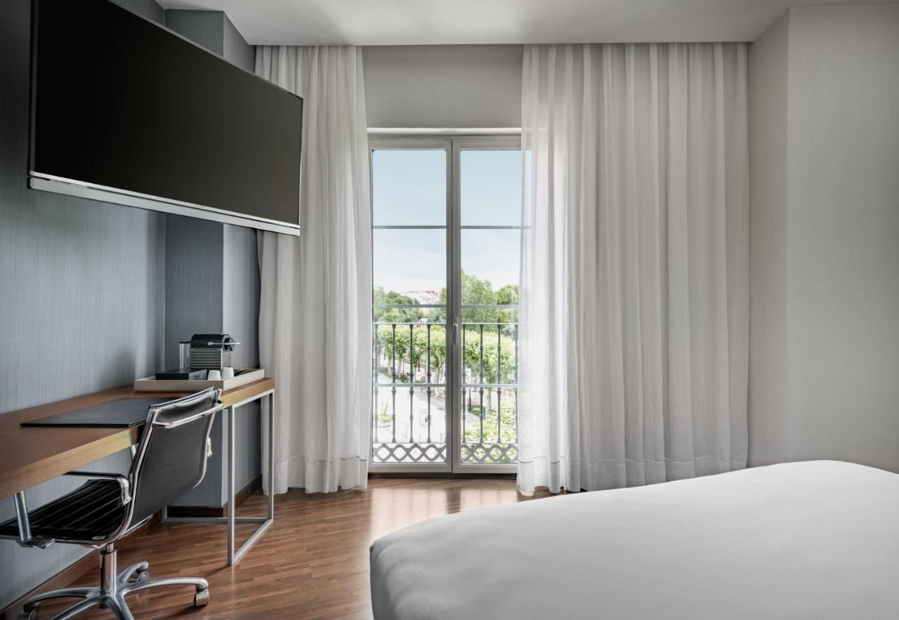 Standard Plus King Room with City View,1357487258:JPEG
