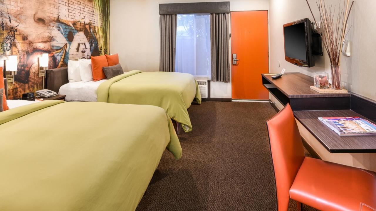 Queen Room with Two Queen Beds