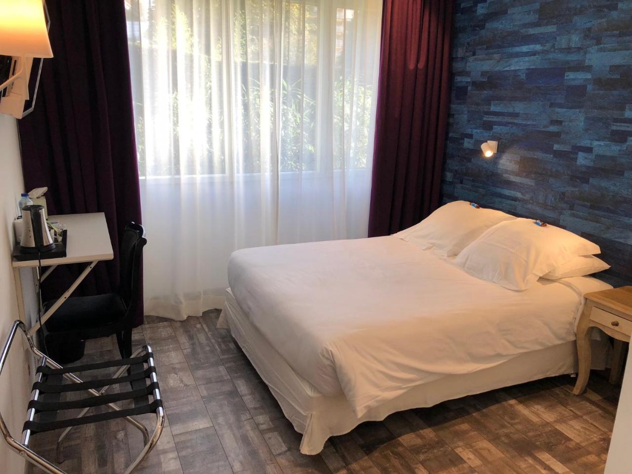 Single Room Disability Access,727887676:JPEG