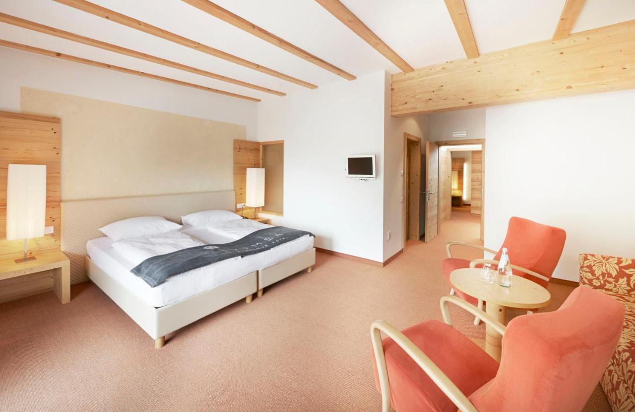 Two-Bedroom Suite,727950451:JPEG