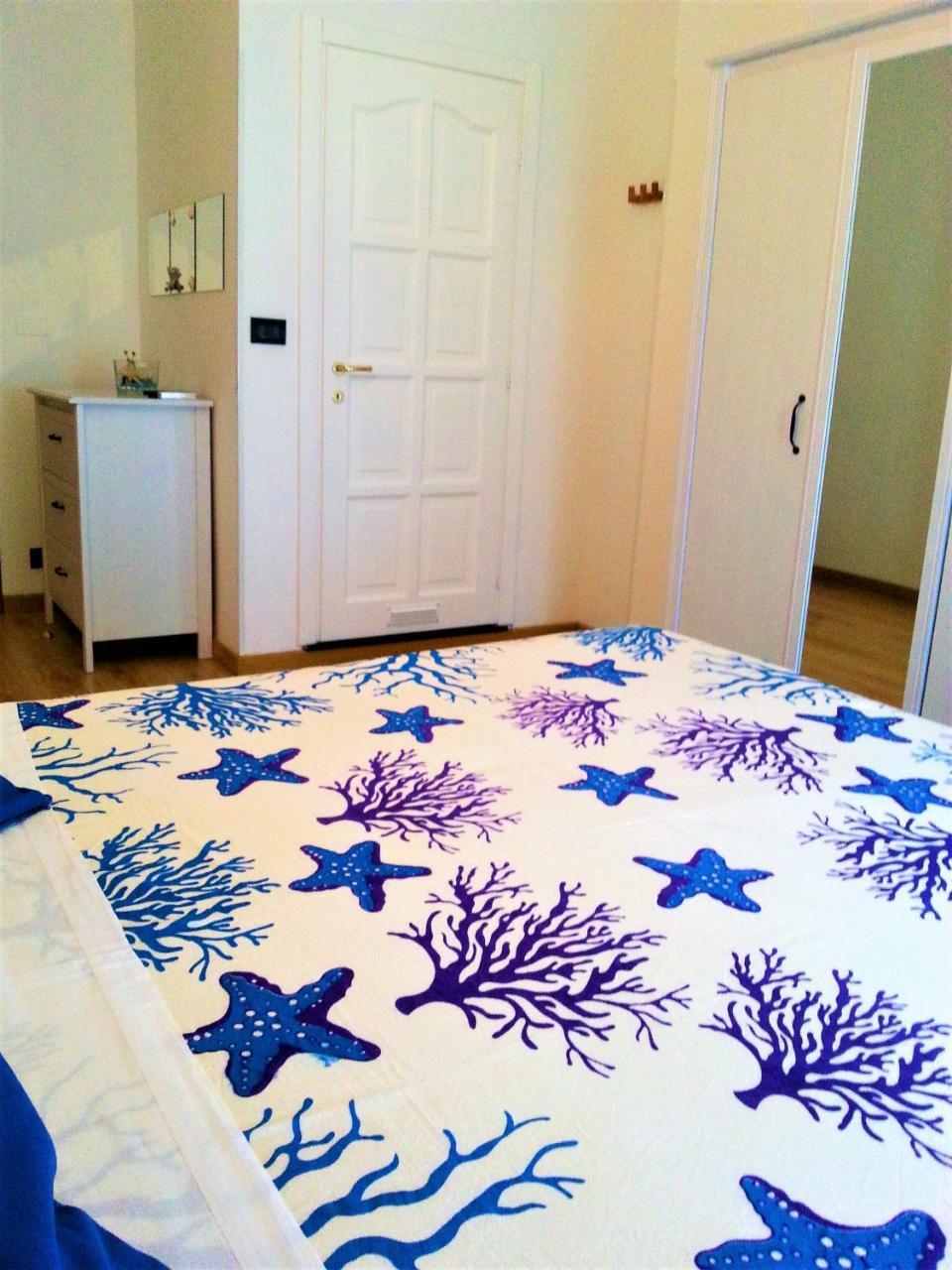 Double Room,728475013:JPEG