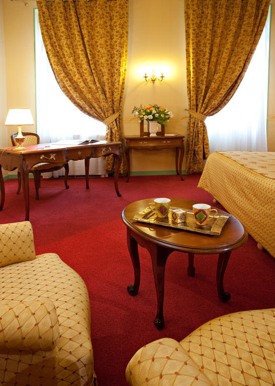 Chambre Supérieure,73213094:JPEG