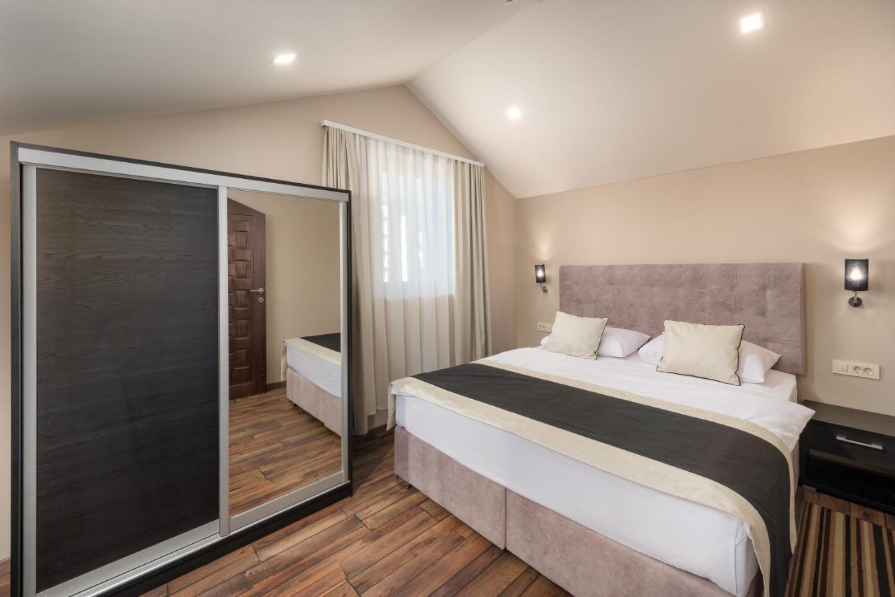 One-Bedroom Apartment Balcony