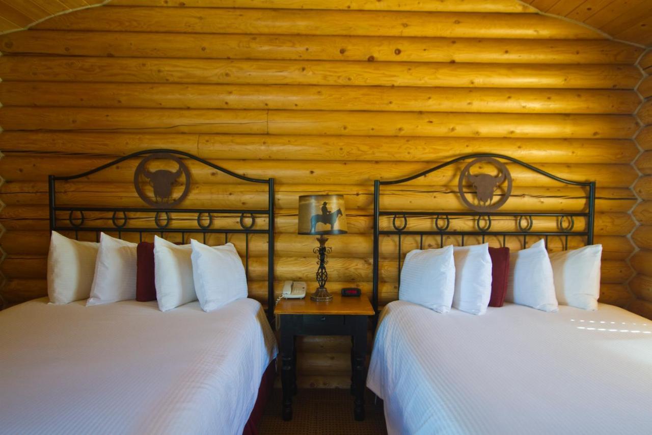 Superior Queen Room Two Queen Beds