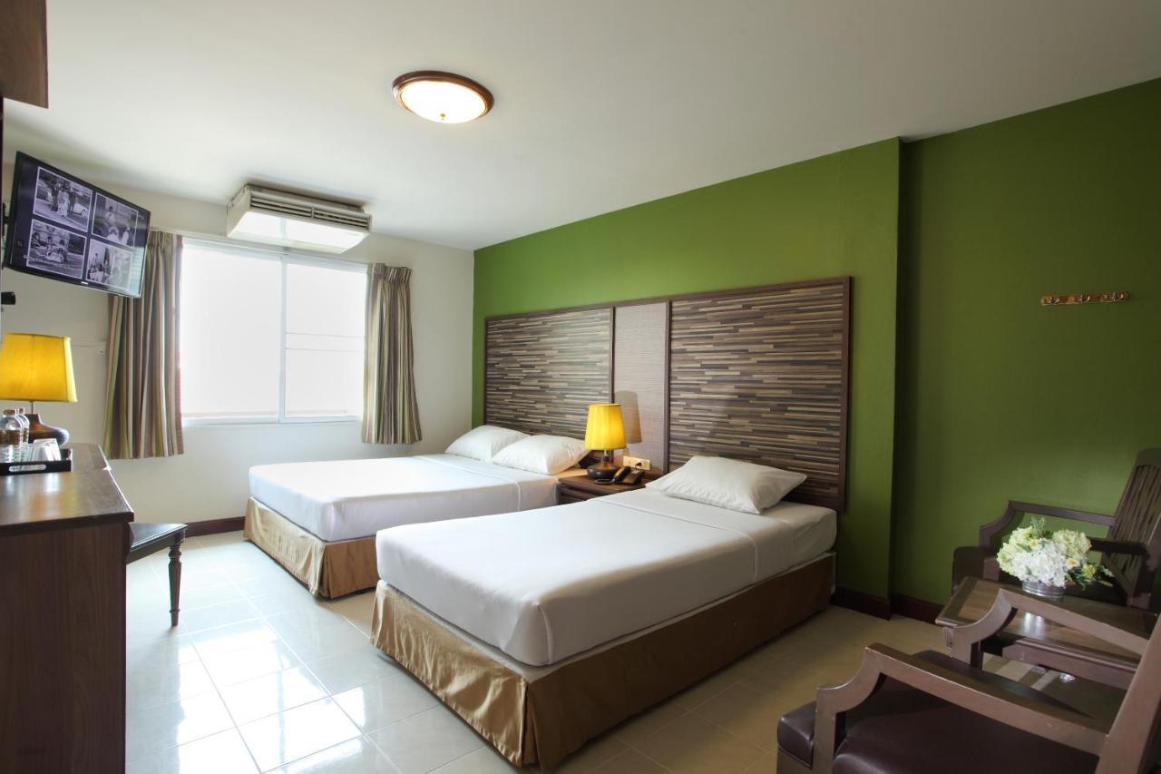 Deluxe Triple Room
