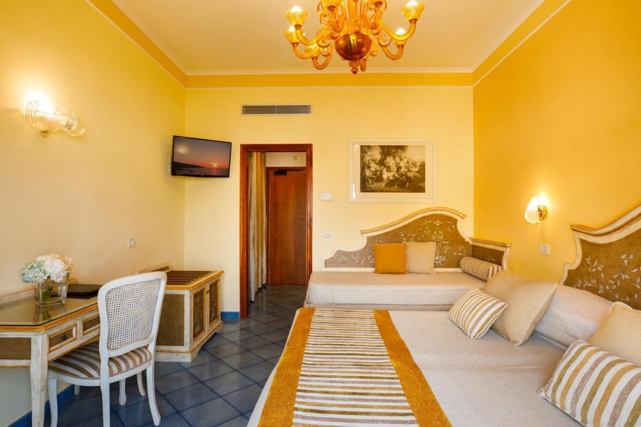 Triple Room Balcony,735989932:JPEG