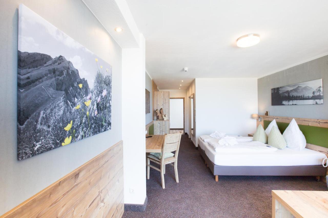 Double Room Premium Balcony or Terrace Mountain View,737492782:JPEG