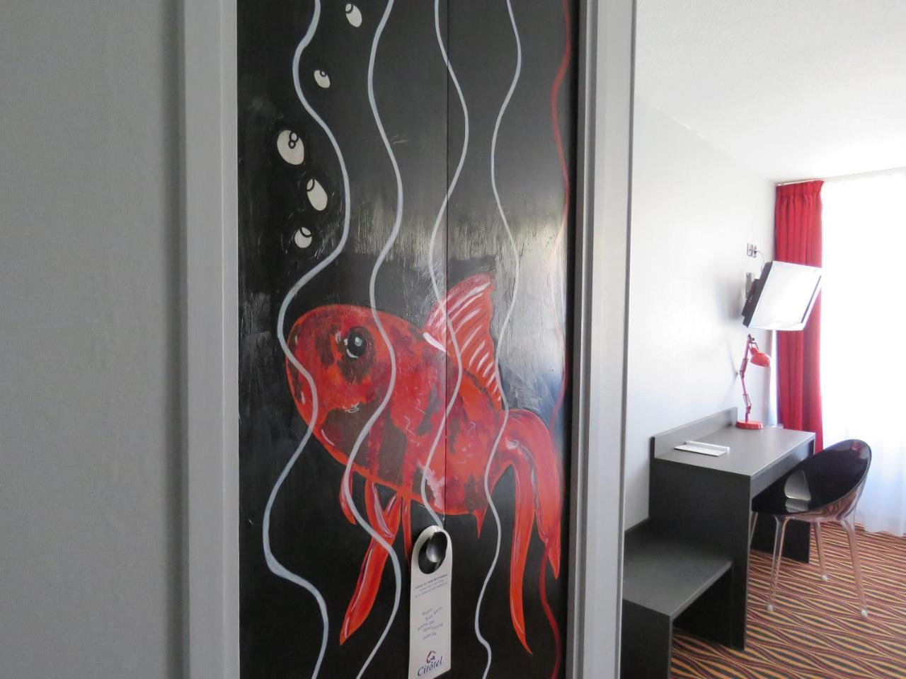 Double Room Back Side