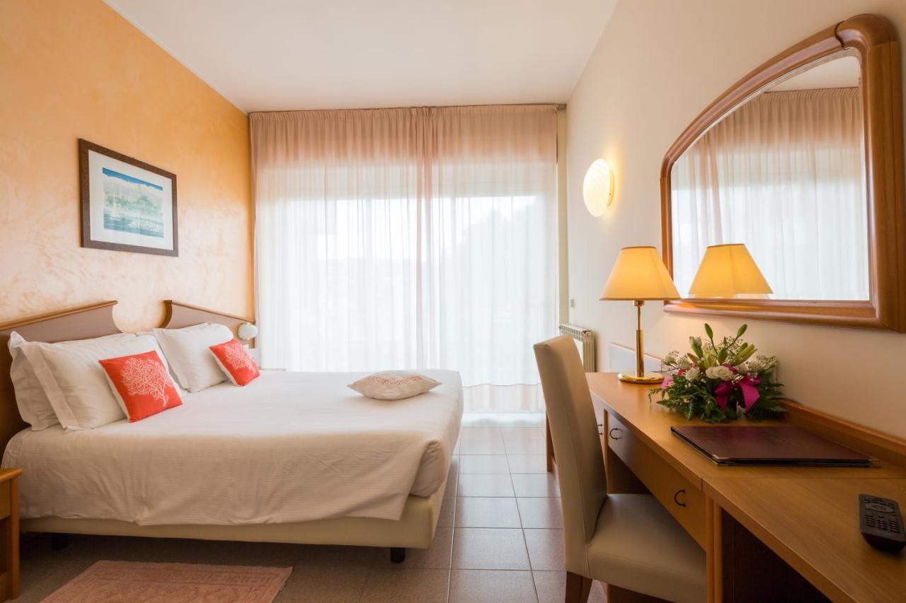 Double Room,966837682:JPEG