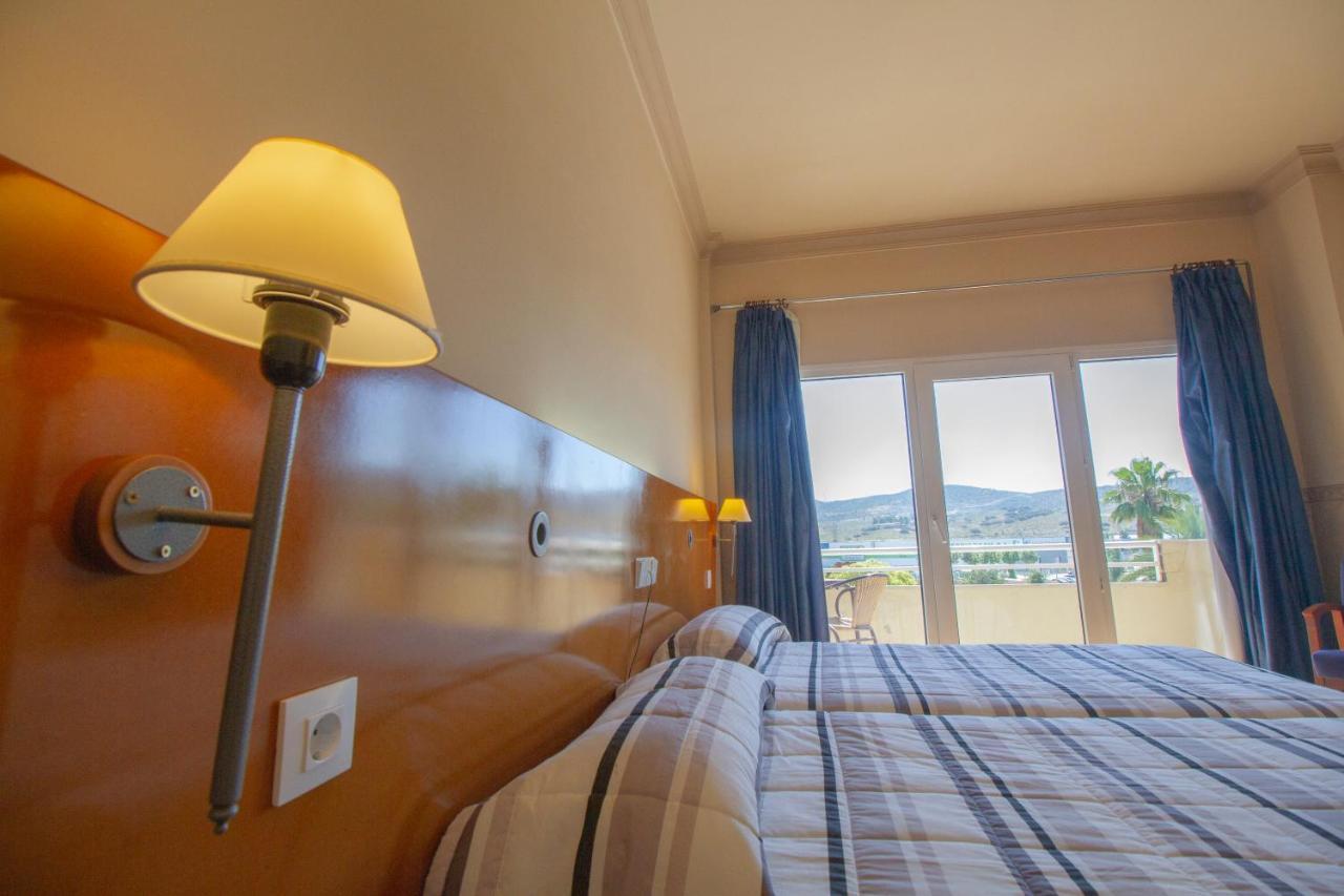 Double or Twin Room,736586026:JPEG
