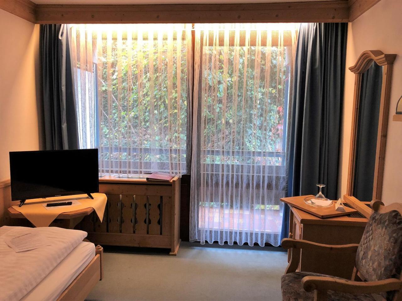 Classic Plus Single Room,789803838:JPEG