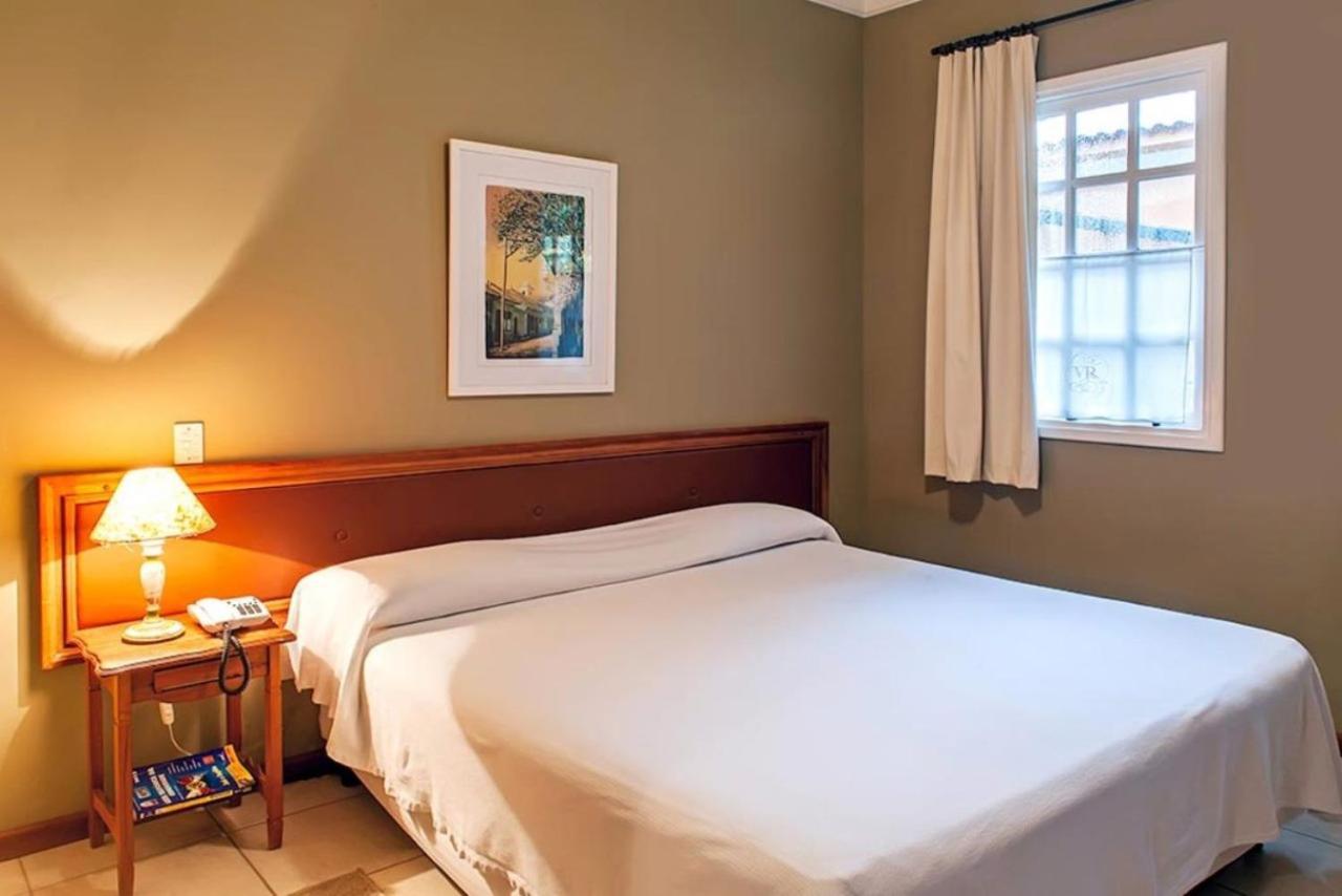Standard Double Room,639455340:JPEG