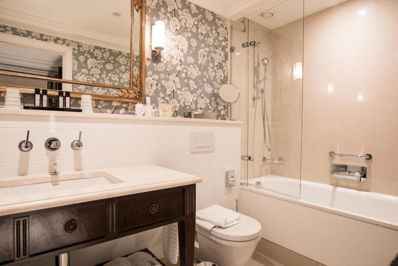 Junior Suite Lake View