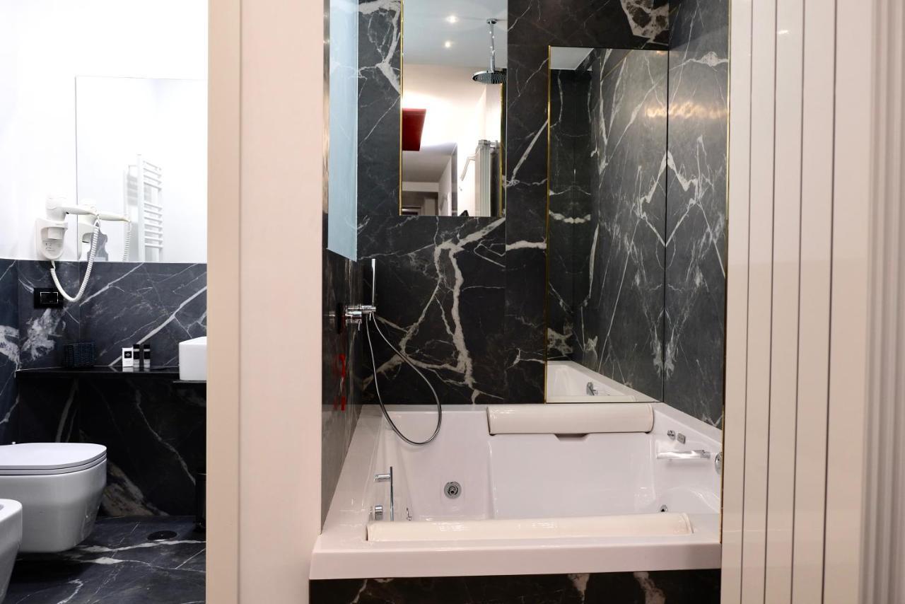 Suite Spa Bath