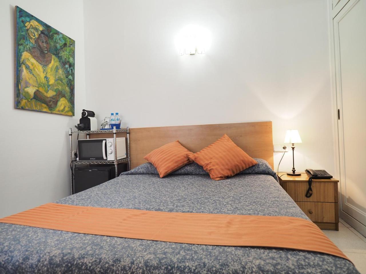 Budget Single Room