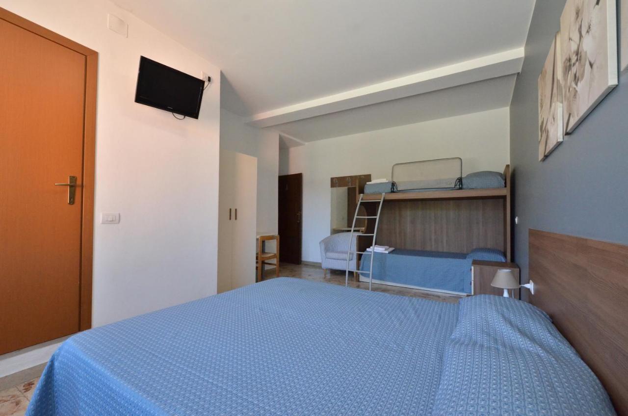 Classic Quadruple Room
