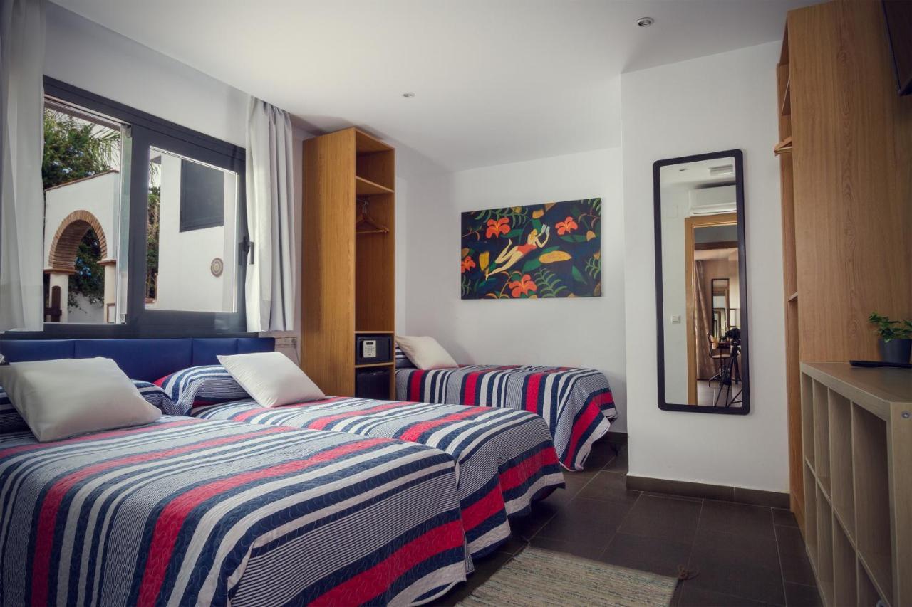Triple Room,742913617:JPEG