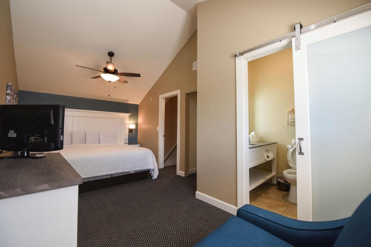 Suite mit Kingsize-Bett und Balkon - Nichtraucher