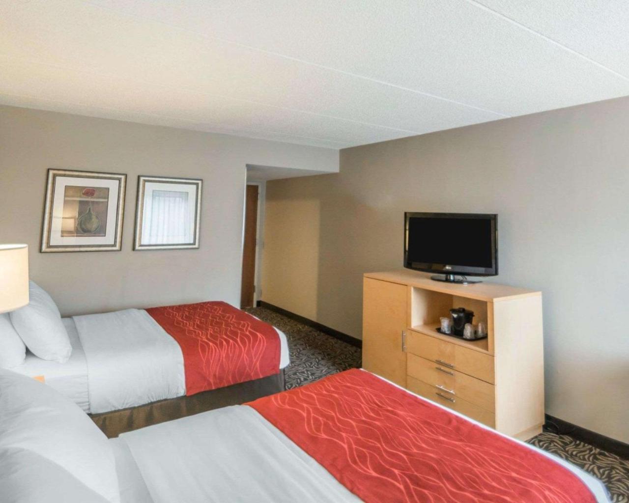 Double Room with Two Double Beds - Non-Smoking