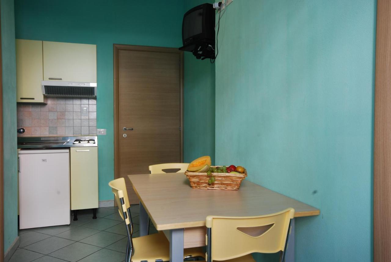 One-Bedroom Apartment,58911244:JPEG