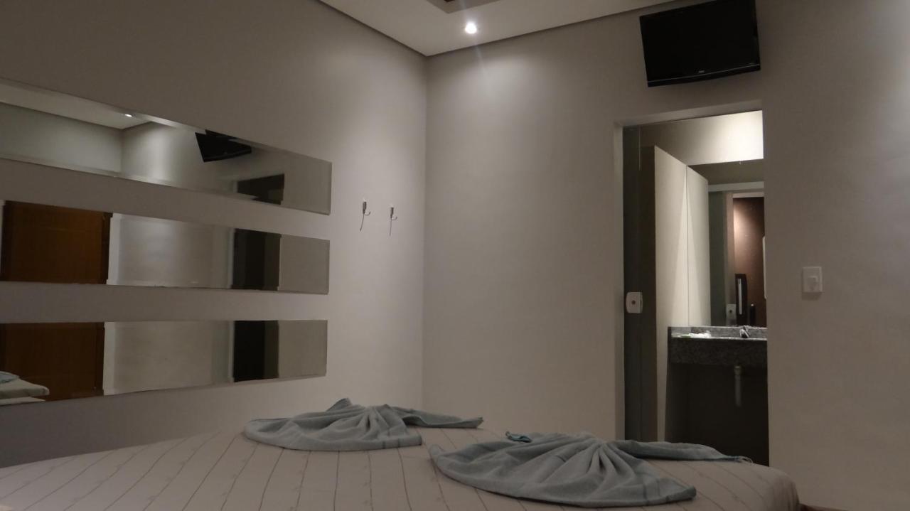 Deluxe Room,744041143:JPEG