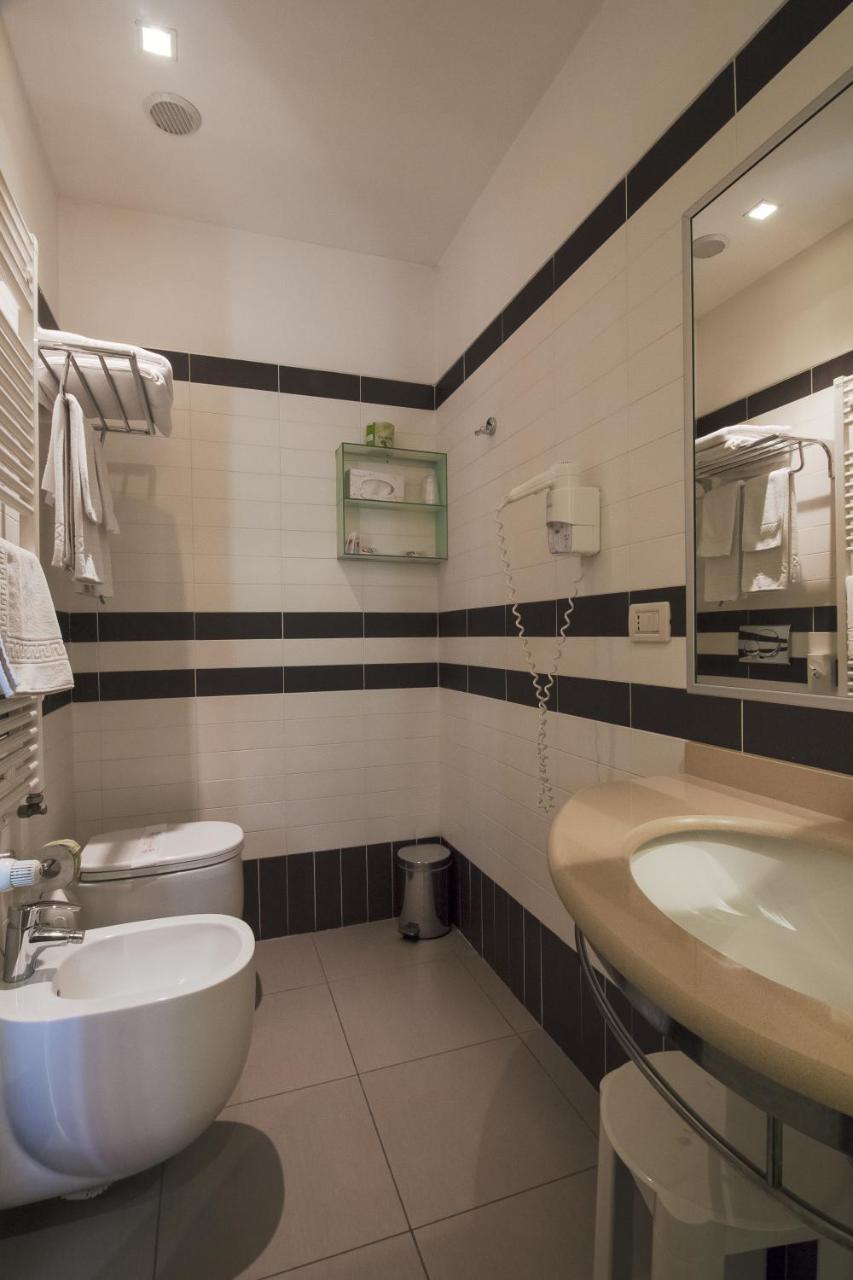 Superior Triple Room Sea View