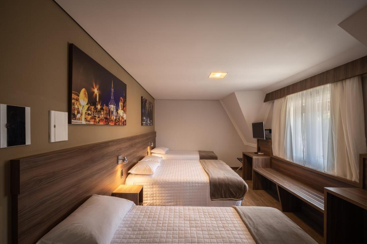 Luxury Quadruple Room,892844875:JPEG