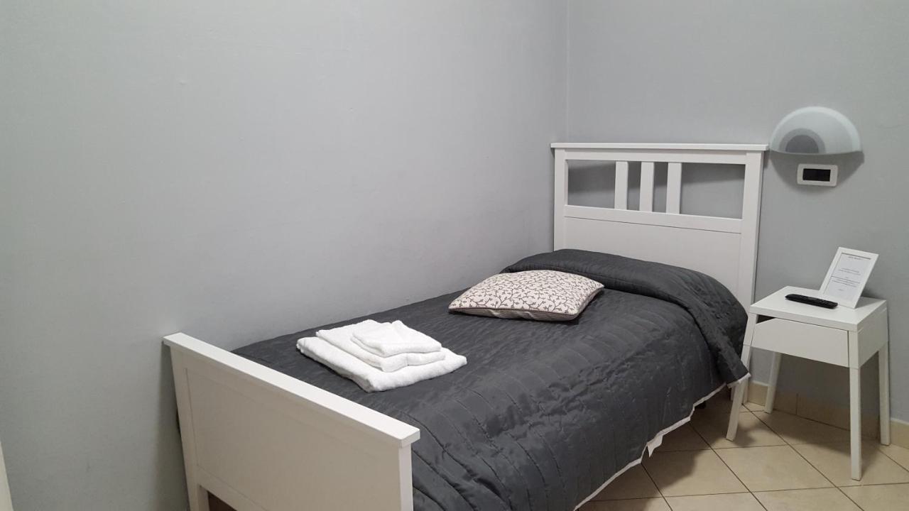 Standard Single Room,1215876955:JPEG