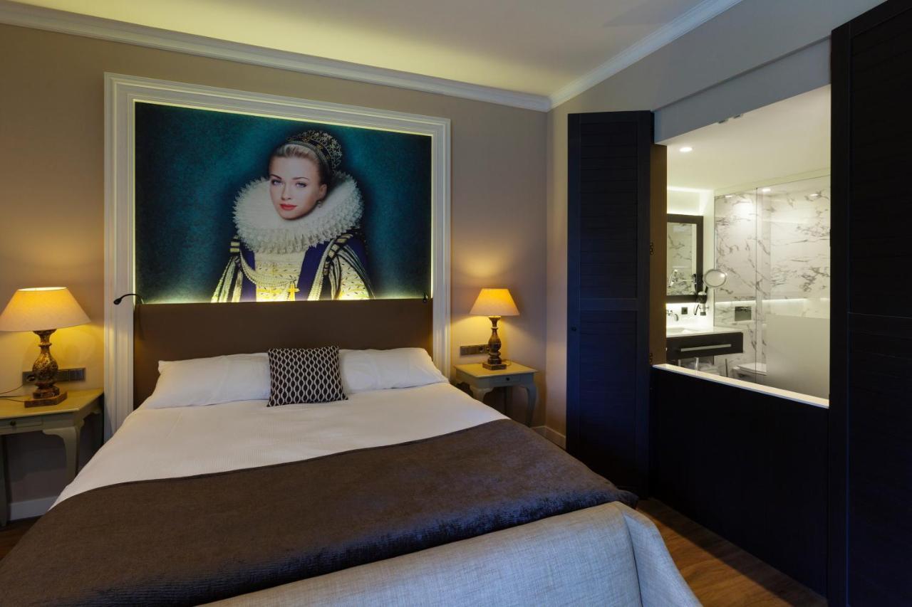 Castle Room
