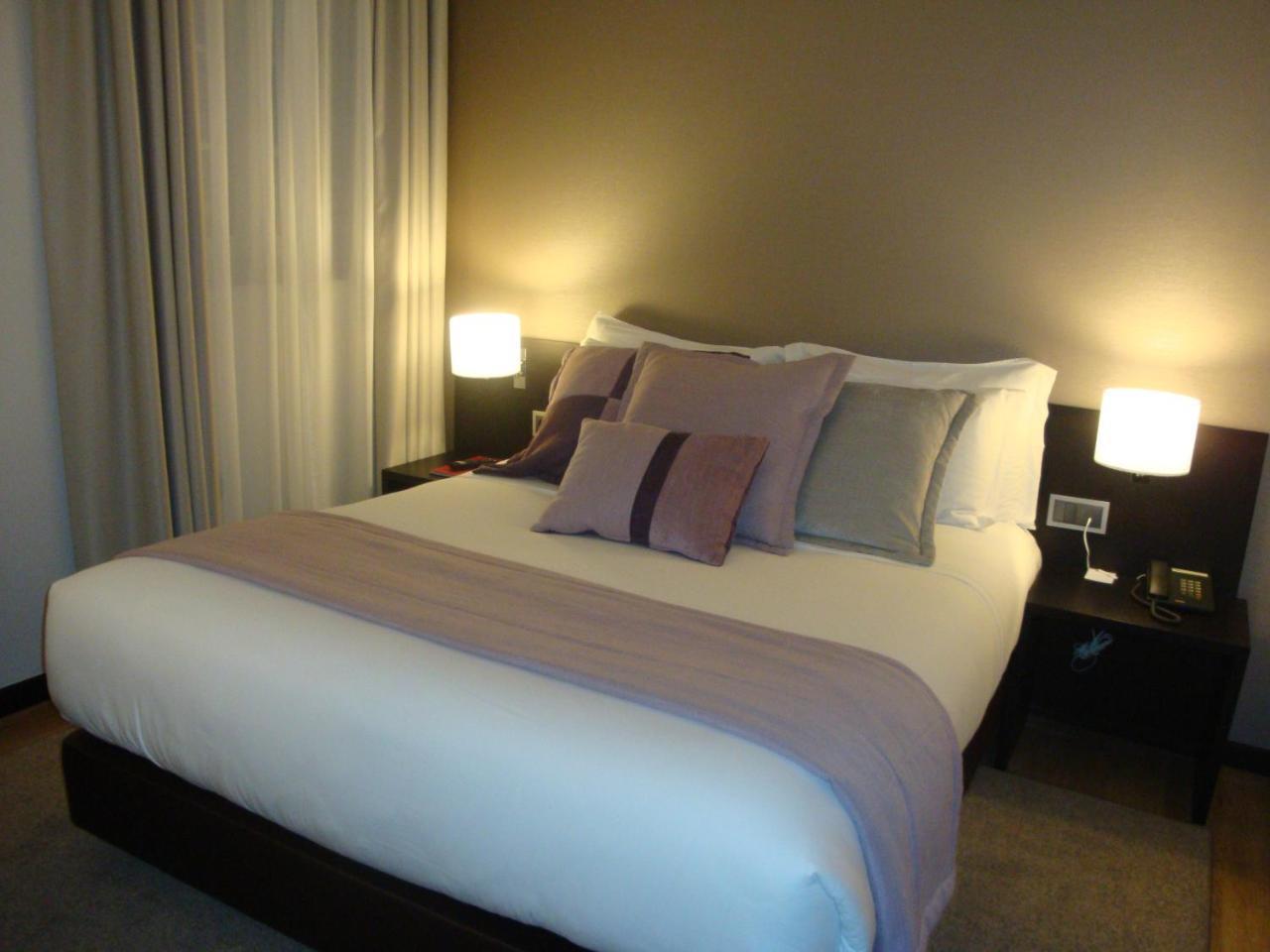 Double Room with City View,746451158:JPEG